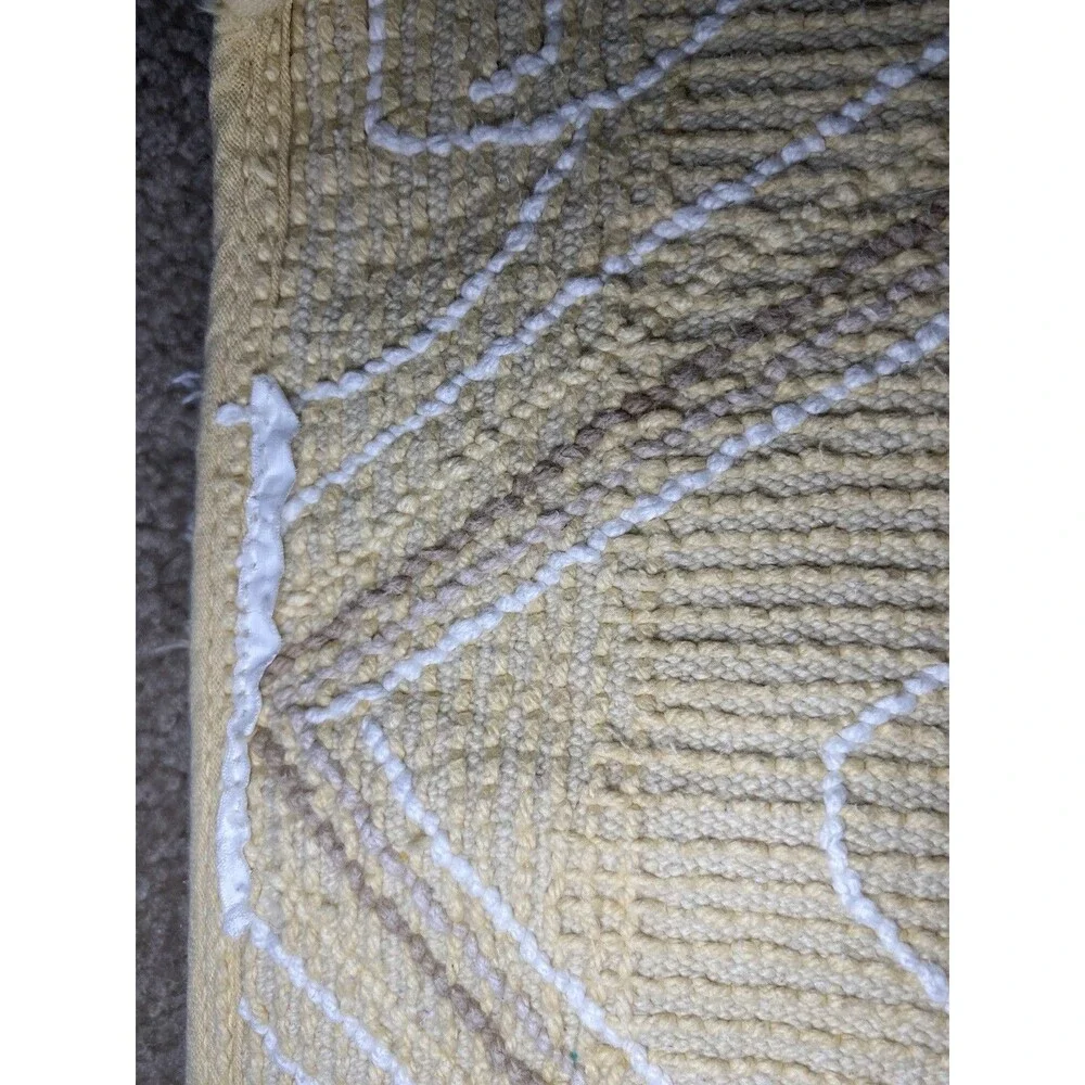 Bohemian Damask Scroll Tufted Cotton Bath Rug Yellow Cream 20x33